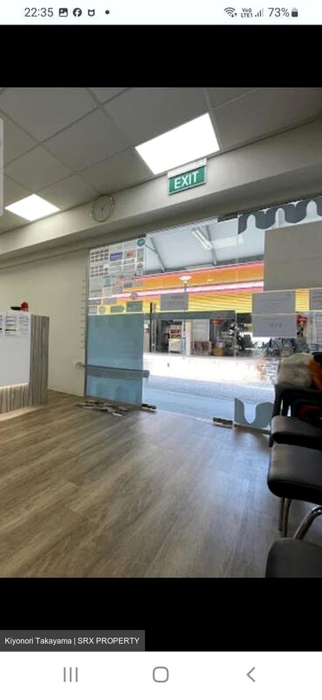 Ang Mo Kio Avenue 1 (D20), Retail #498551201